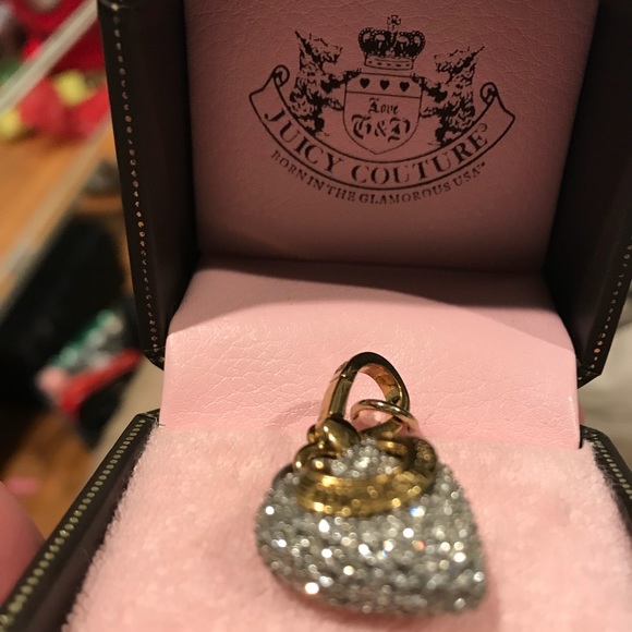 ❌SOLD❌Bejeweled Juicy Couture Heart Charm - Picture 3 of 6